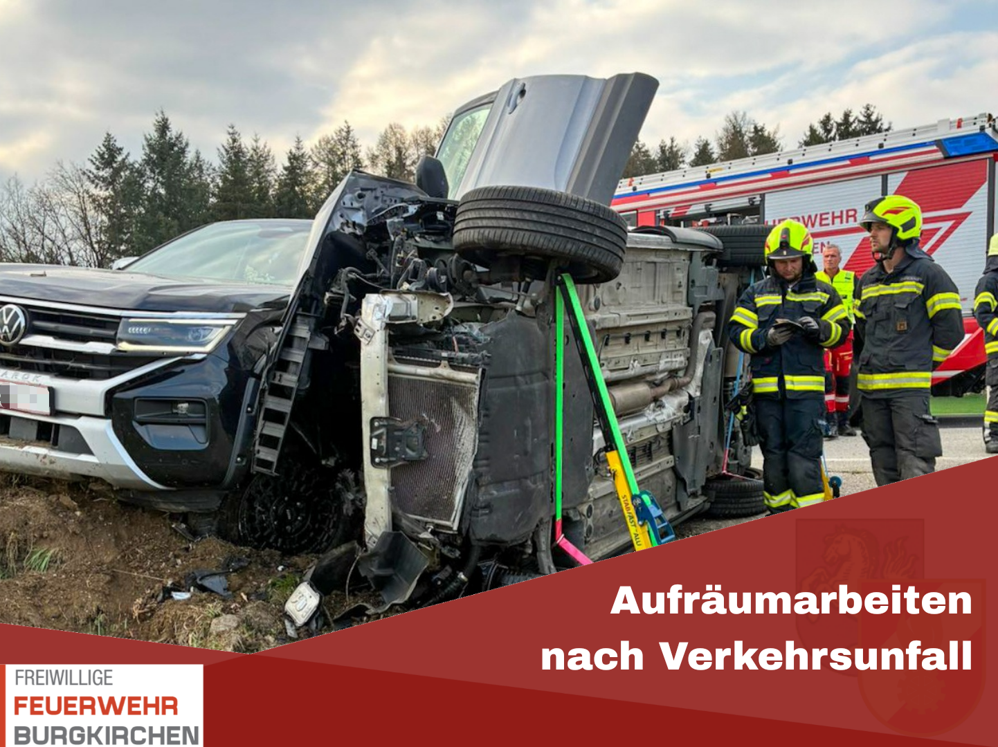 Du betrachtest gerade Aufräumarbeiten nach Verkehrsunfall