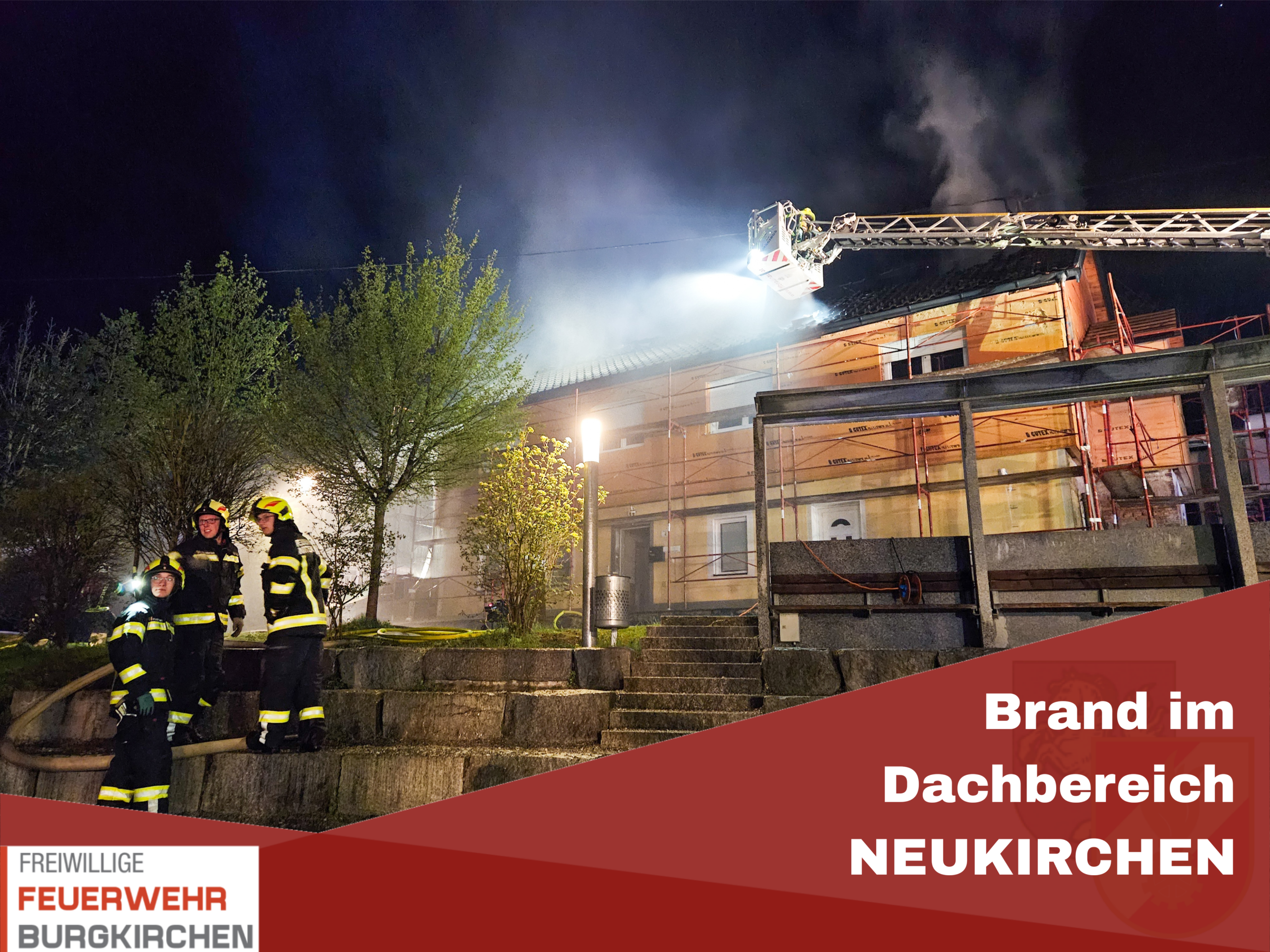 Du betrachtest gerade Brand im Dachbereich in Neukirchen